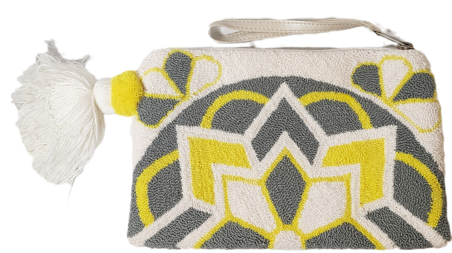 Eleanor Handmade Wayuu Punch-needle Clutch - Wuitusu
