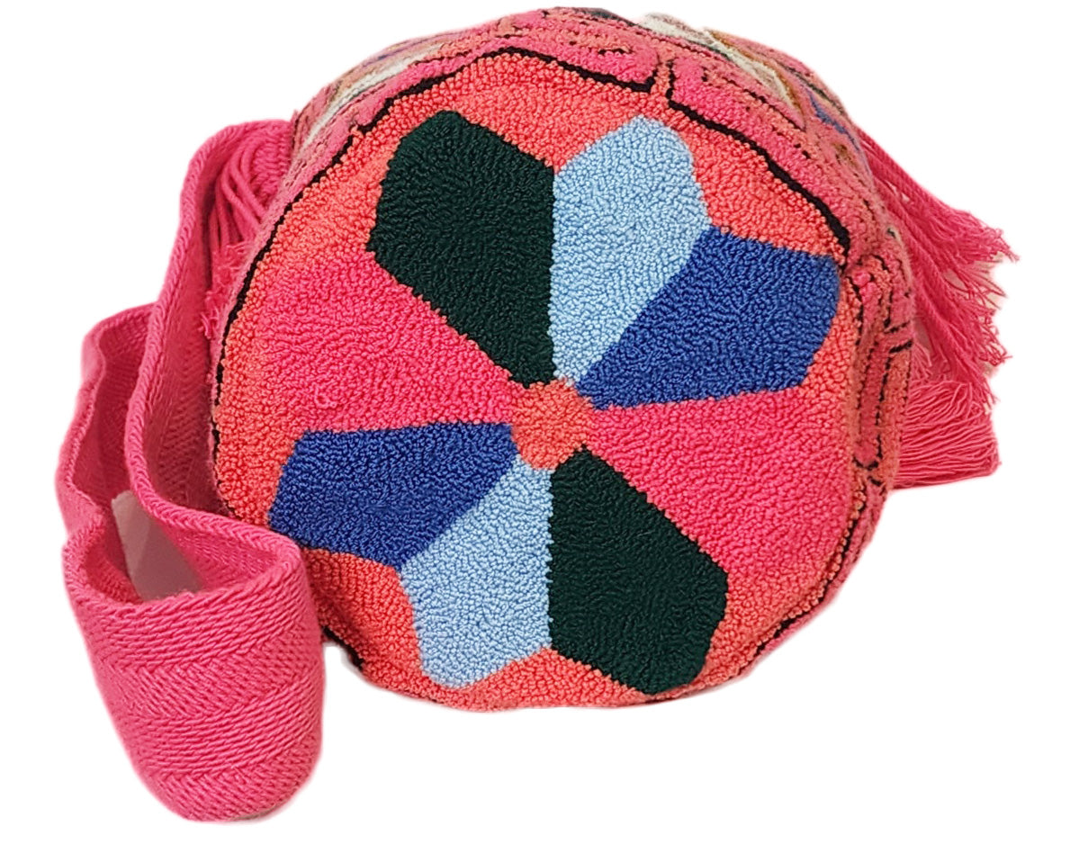 Jaylee Large Handmade Punch-needle Wayuu Mochila Bag - Wuitusu