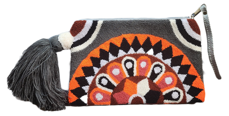 Ivanna Handmade Wayuu Punch-needle Clutch - Wuitusu