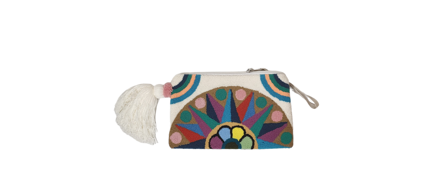 Karina Handmade Wayuu Punch-needle Clutch - Wuitusu