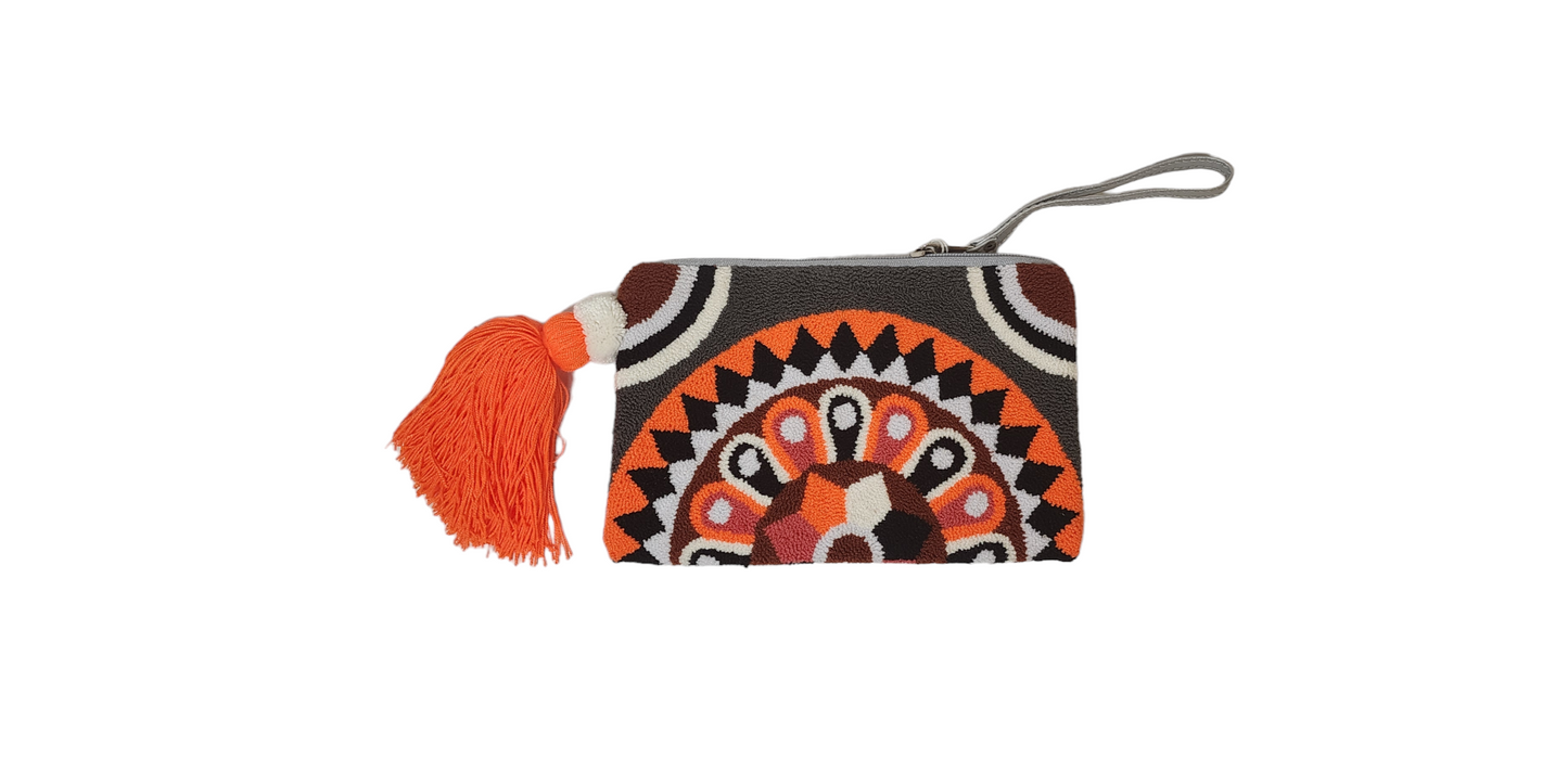Ellie Handmade Wayuu Punch-needle Clutch - Wuitusu