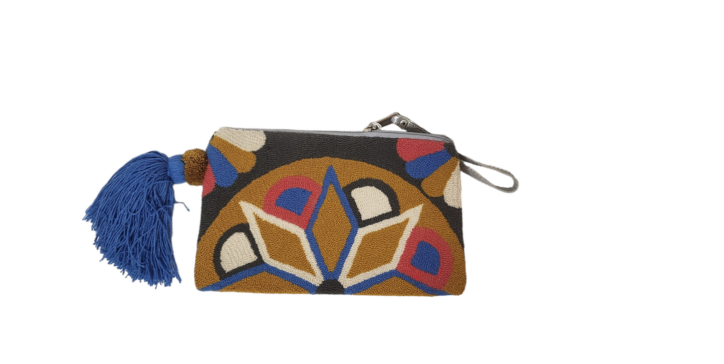 Scarlett Handmade Wayuu Punch-needle Clutch - Wuitusu