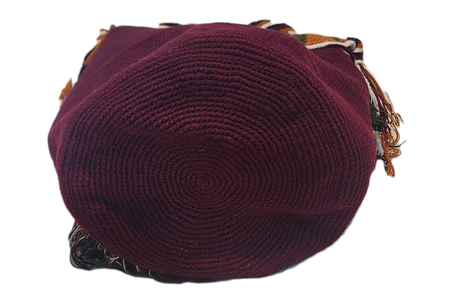 "Colorful handcrafted Wuitusu Wayuu crochet bag with lid, featuring intricate patterns and a blend of vibrant colors."