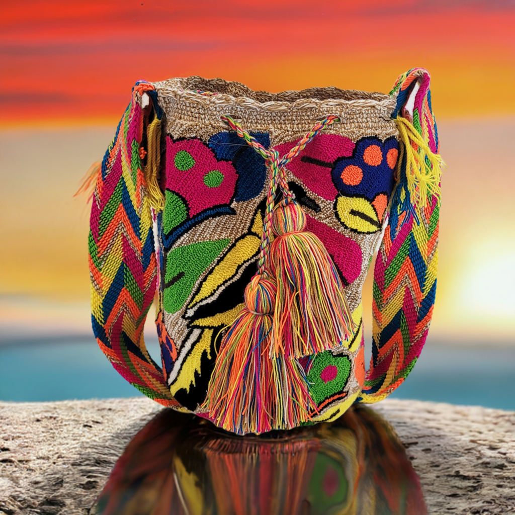 Brielle Large Handmade Punch-needle Wayuu Mochila Bag - Wuitusu