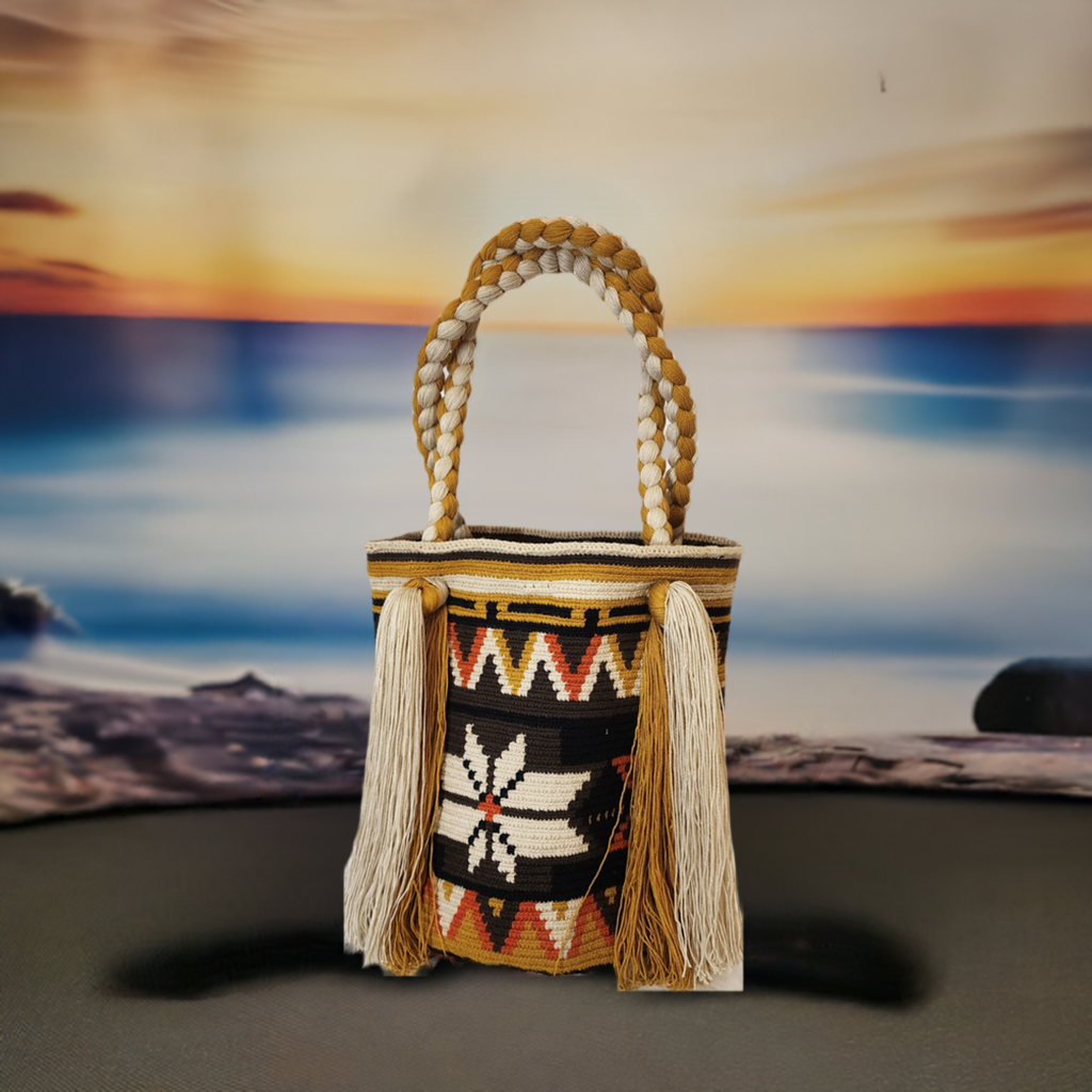 Olivia Large Waterfall Purse - Wuitusu