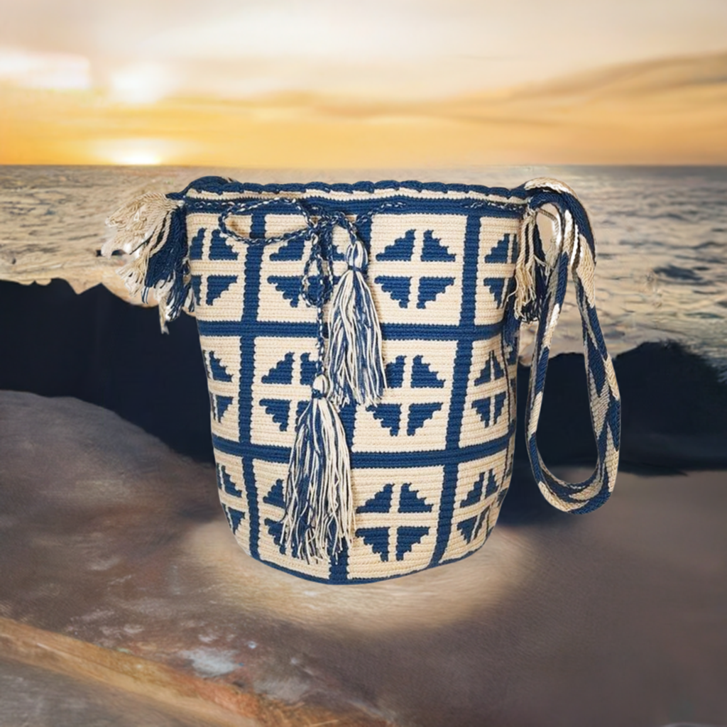 Arya Large Handmade Crochet Wayuu Mochila Bag - Wuitusu
