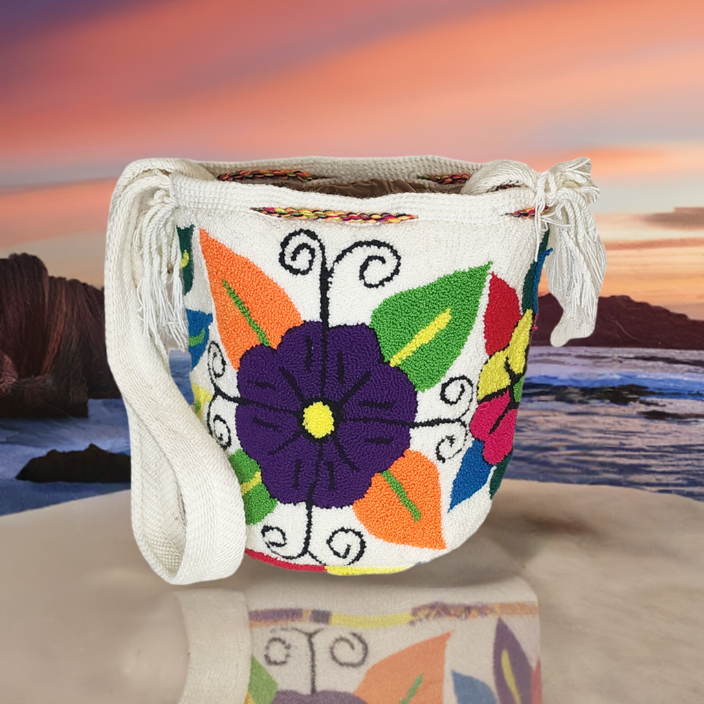 Magnolia medium Handmade Punch-needle Wayuu Mochila Bag - Wuitusu