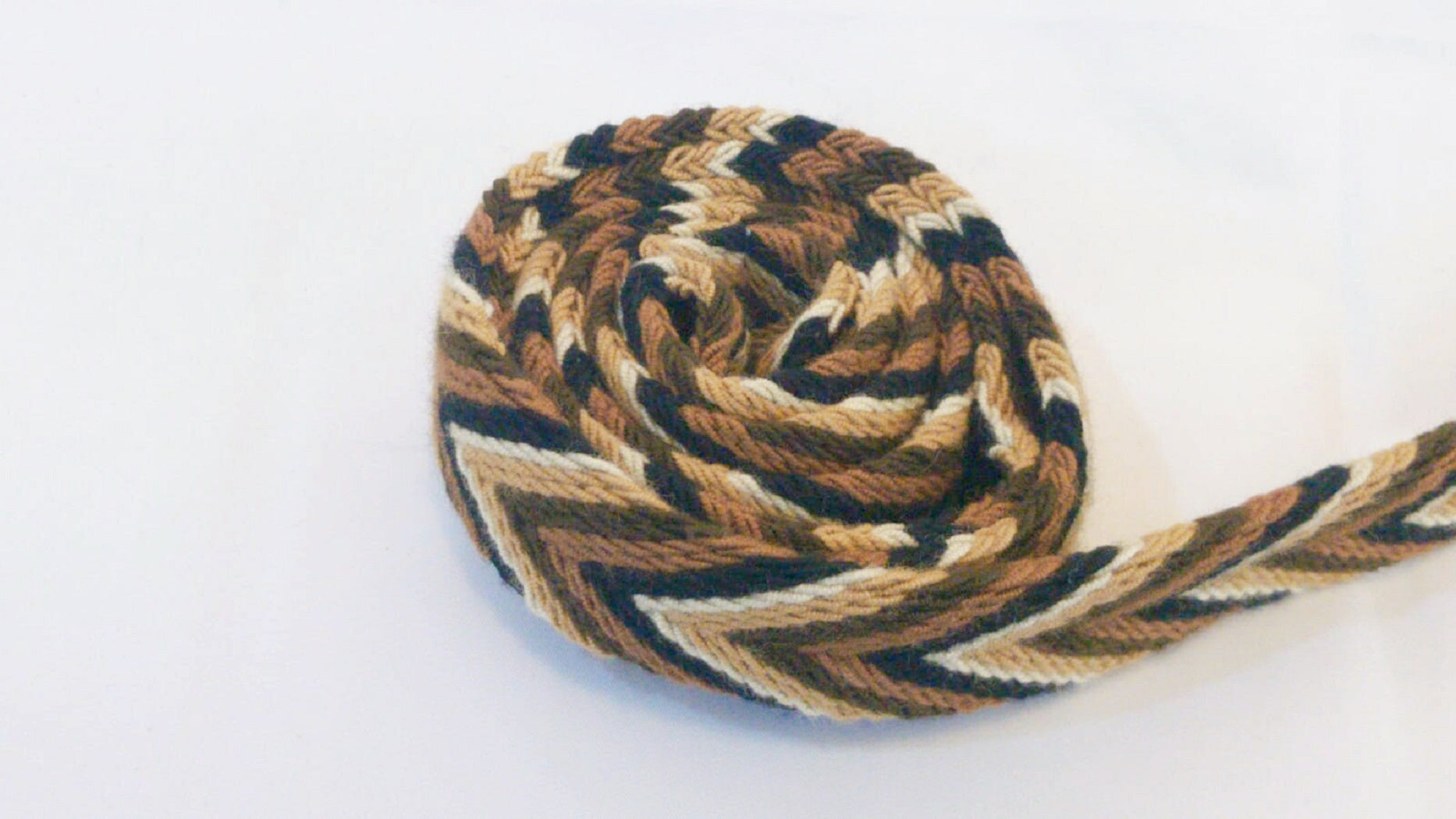 3 Brown Handmade Wayuu Pet Leash - Wuitusu