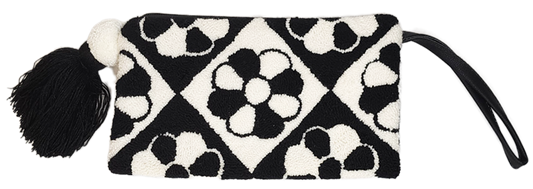 Daisy Handmade Wayuu Punch-needle Clutch - Wuitusu