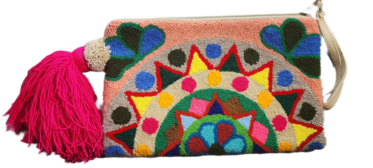 Sasha Handmade Wayuu Punch-needle Clutch - Wuitusu