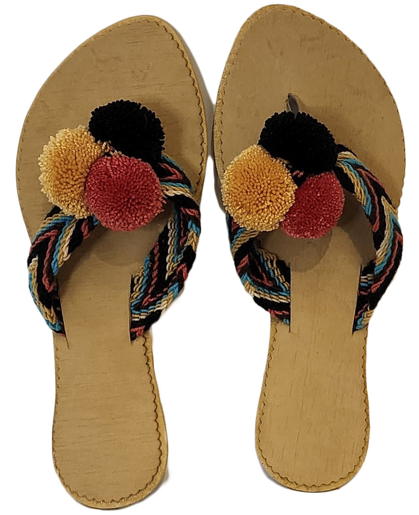 1 Nataly Wayuu Sandal (Size 8.5) - Wuitusu