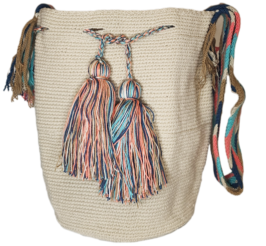 Finley Unicolor Large Handmade Wayuu Mochila Bag