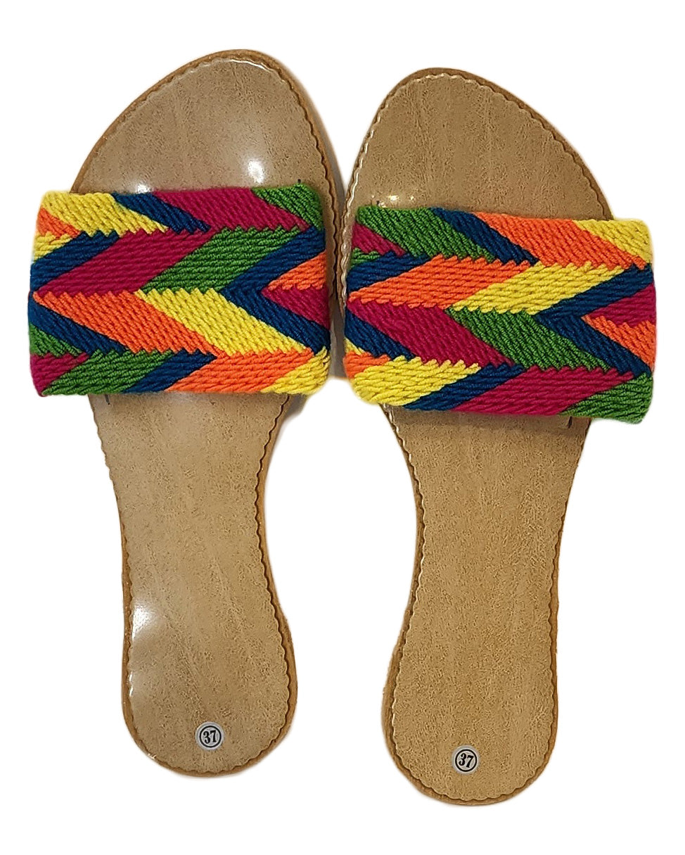1 Whitley Wayuu Sandal (Size 7.5) - Wuitusu