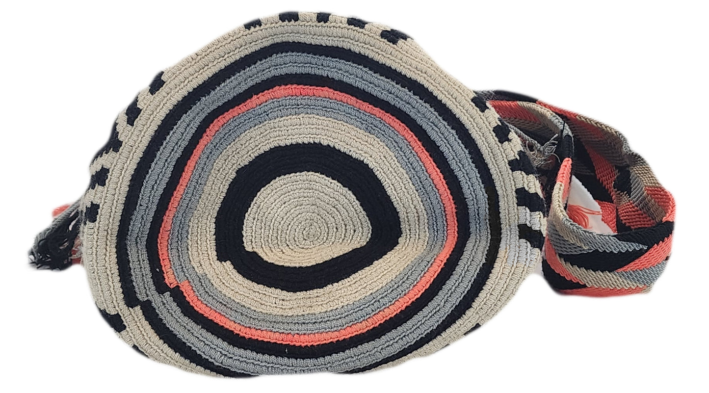 Raina Large Handmade Crochet Wayuu Mochila Bag bottom