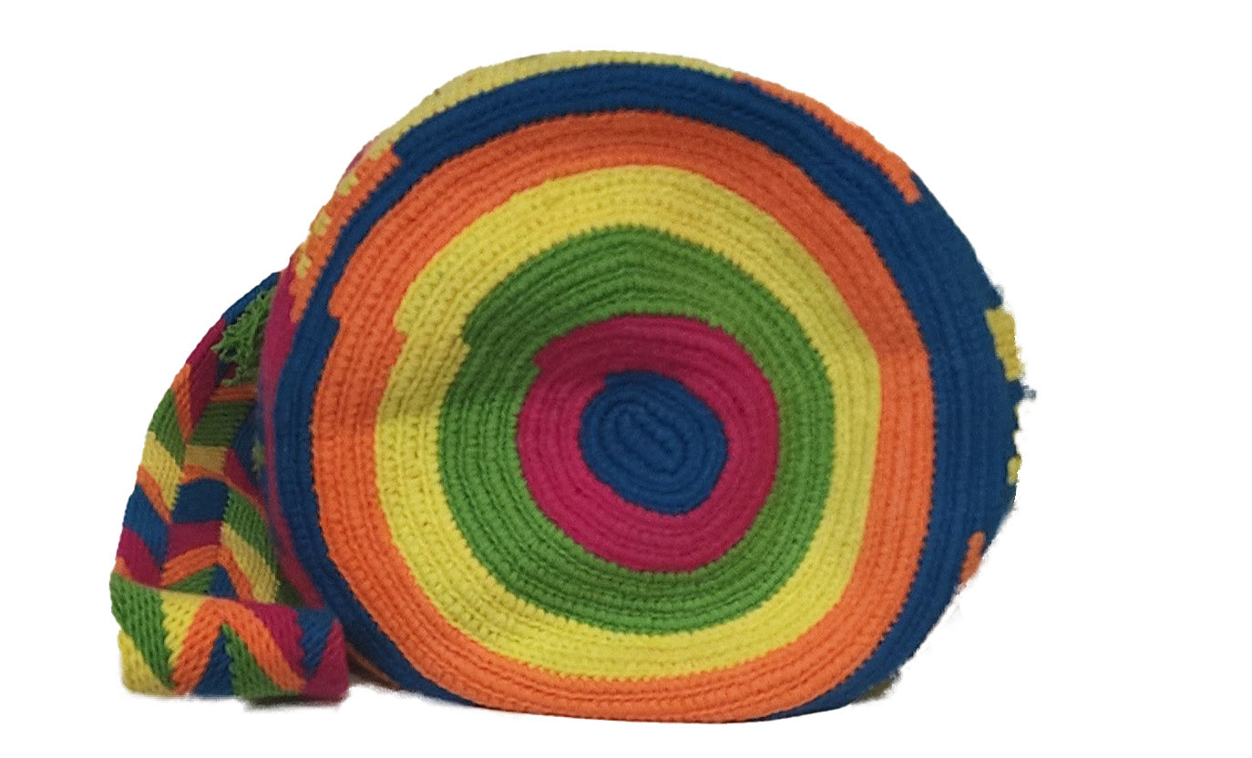 Violeta Large Handmade Crochet Wayuu Mochila Bag - Wuitusu-bottom