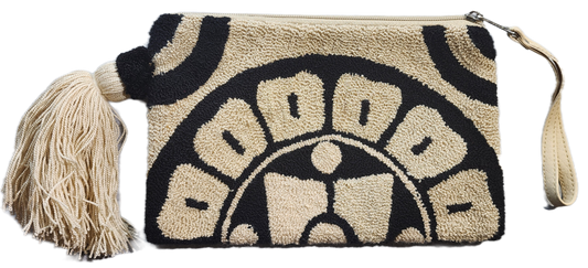 Nalani Handmade Wayuu Punch-needle Clutch - Wuitusu