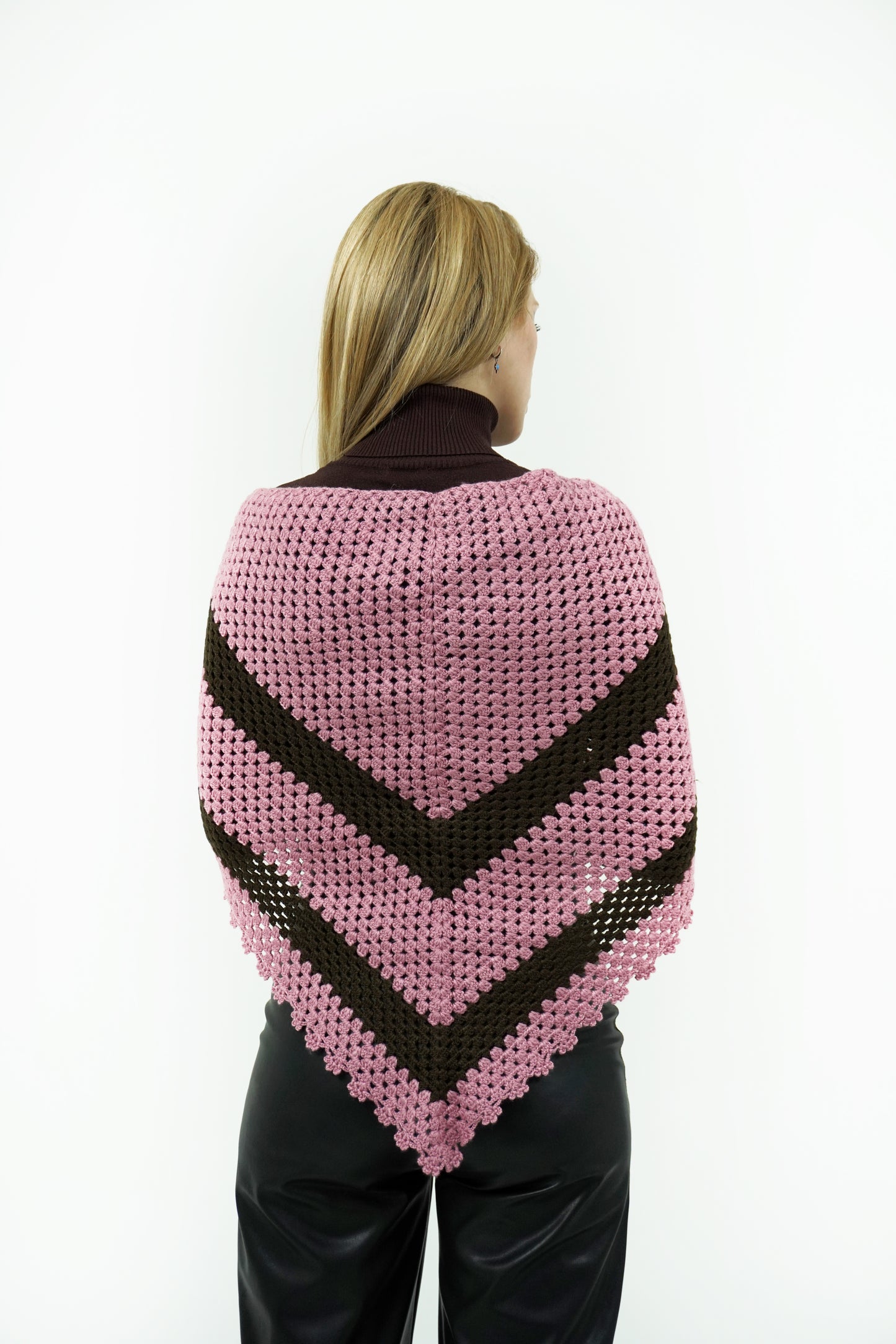 raquel crochet shawl back view