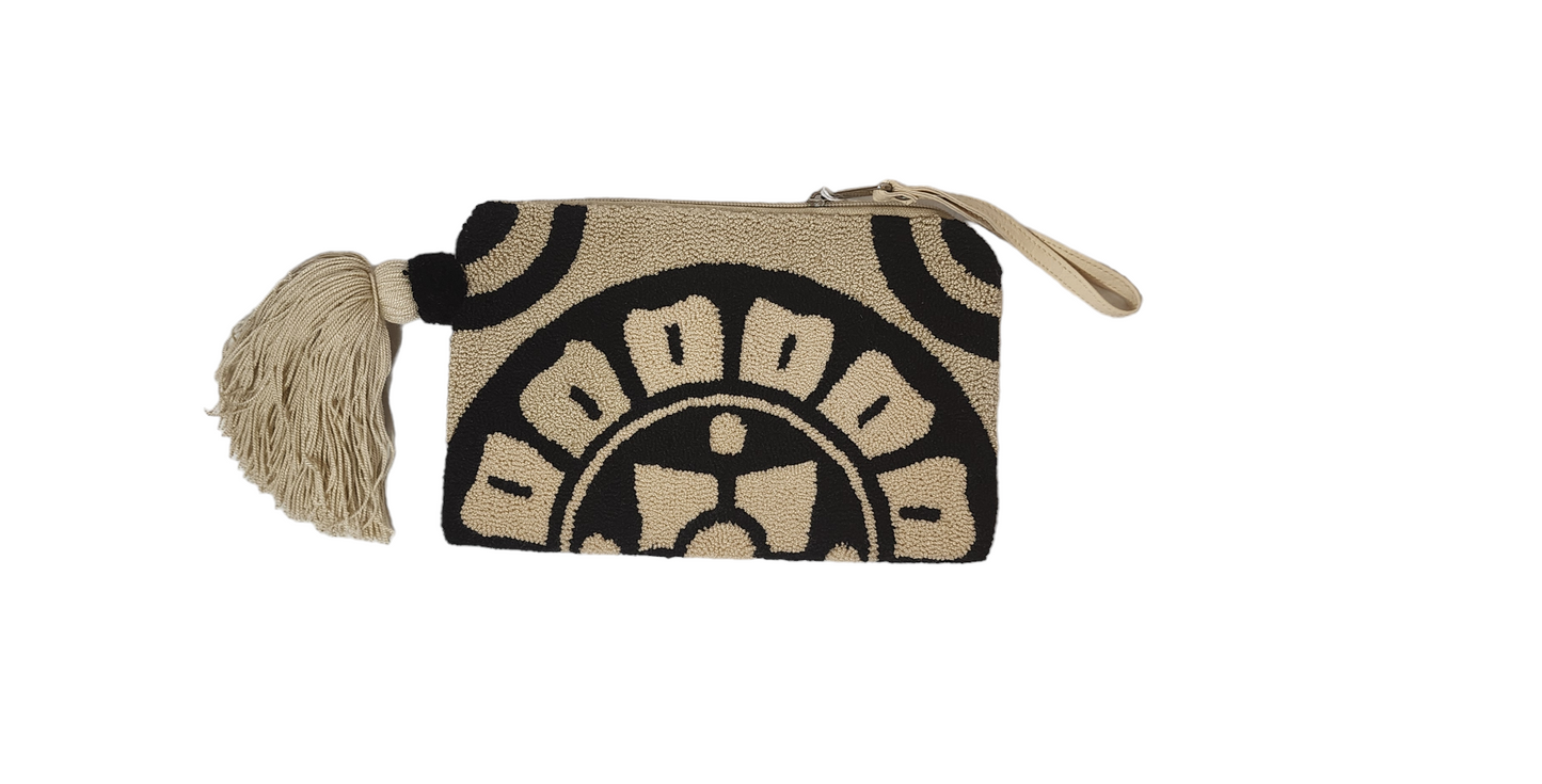 Layla Handmade Wayuu Punch-needle Clutch