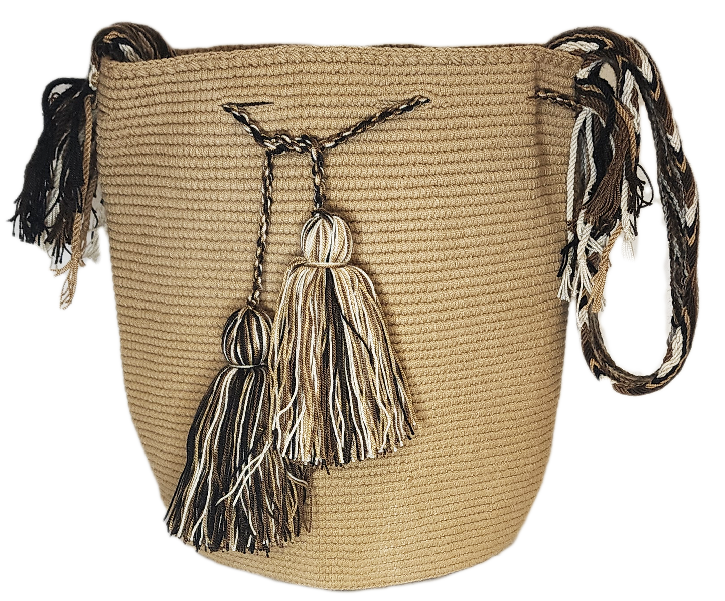 "Colorful handmade crochet bags by Wuitusu, showcasing traditional Wayuu patterns and vibrant cultural symbols."