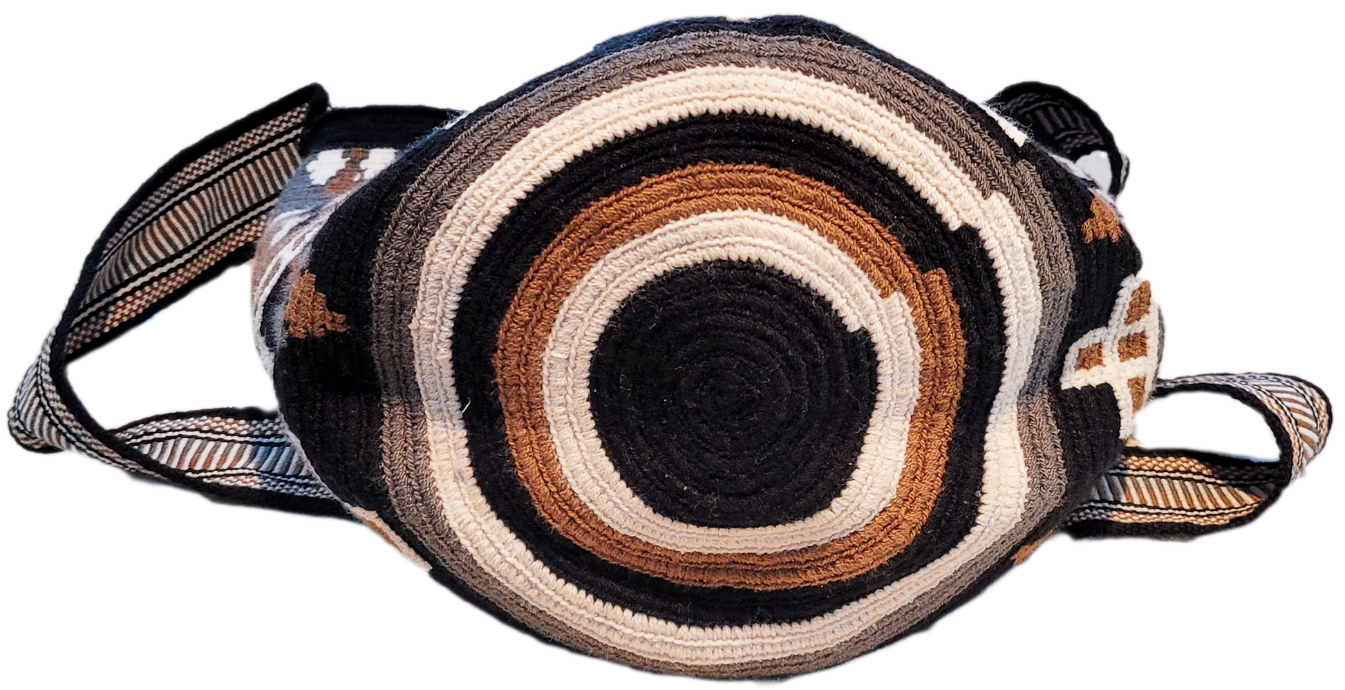 "Colorful handmade Paleteada Crochet Wayuu Bag by Wuitusu, showcasing unique geometric patterns and adjustable strap."