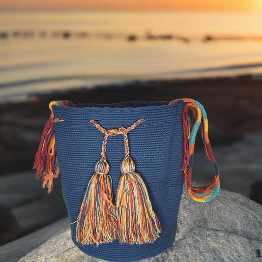 Journee Unicolor Large Handmade Wayuu Mochila Bag - Wuitusu