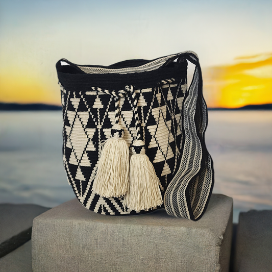 Whitney Handmade Wayuu Mochila Bag - Wuitusu