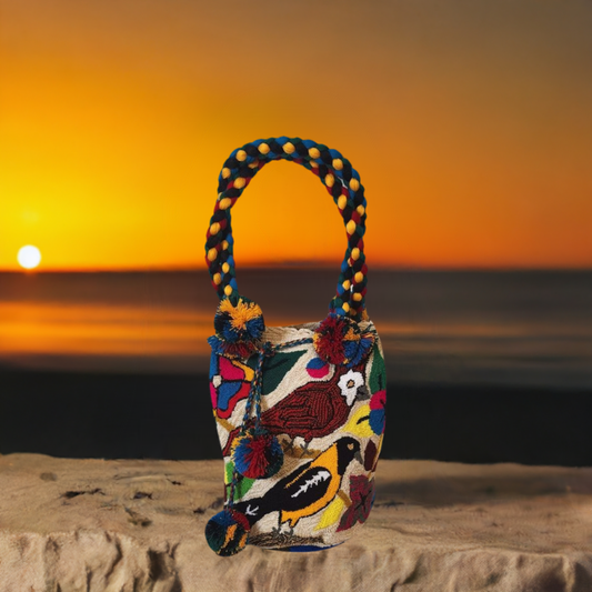 Priscilla Large Short-Handle Handmade Punch-needle Wayuu Bag - Wuitusu
