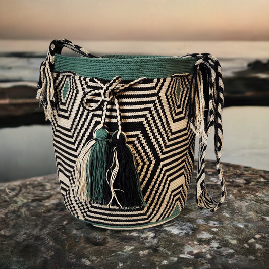 Amirah Large Handmade Crochet Wayuu Mochila Bag - Wuitusu