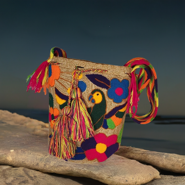 Kaylee Large Handmade Punch-needle Wayuu Mochila Bag – Wuitusu