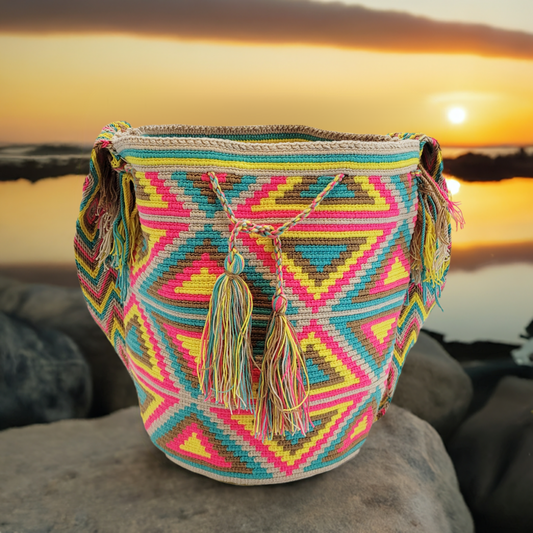 Eva Large Handmade Crochet Wayuu Mochila Bag - Wuitusu