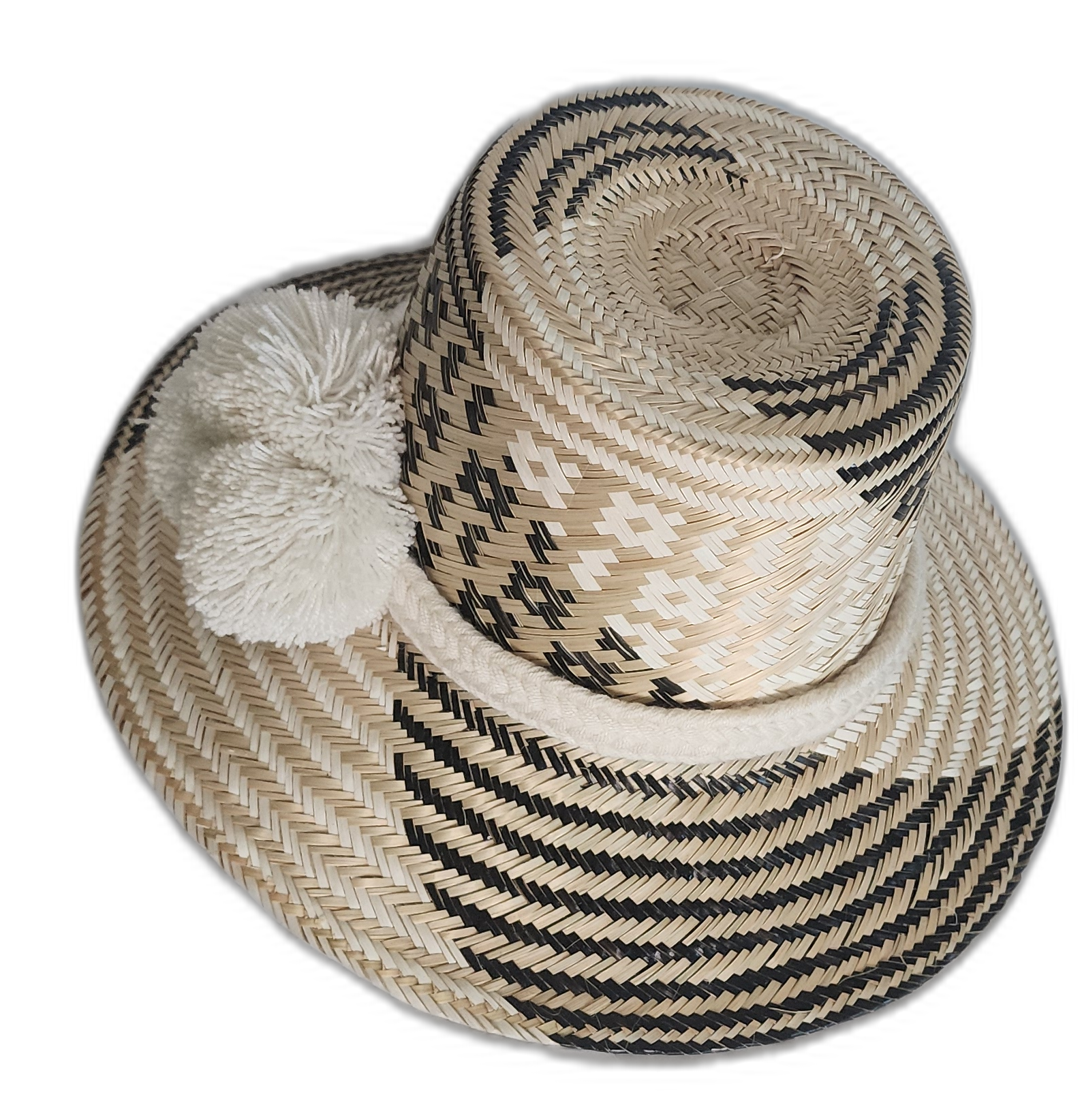 Boho chick hat handcrafted by Wayuu artisans with natural Iraca palm and monochrome woven design