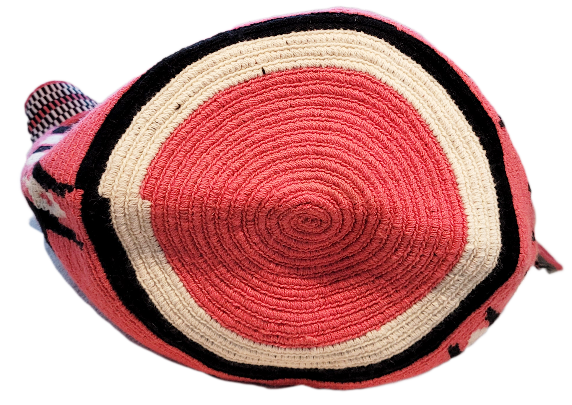 "Handmade Paleteada Crochet Wayuu Bag with colorful geometric patterns, crafted by the Wayuu tribes, featuring a versatile st