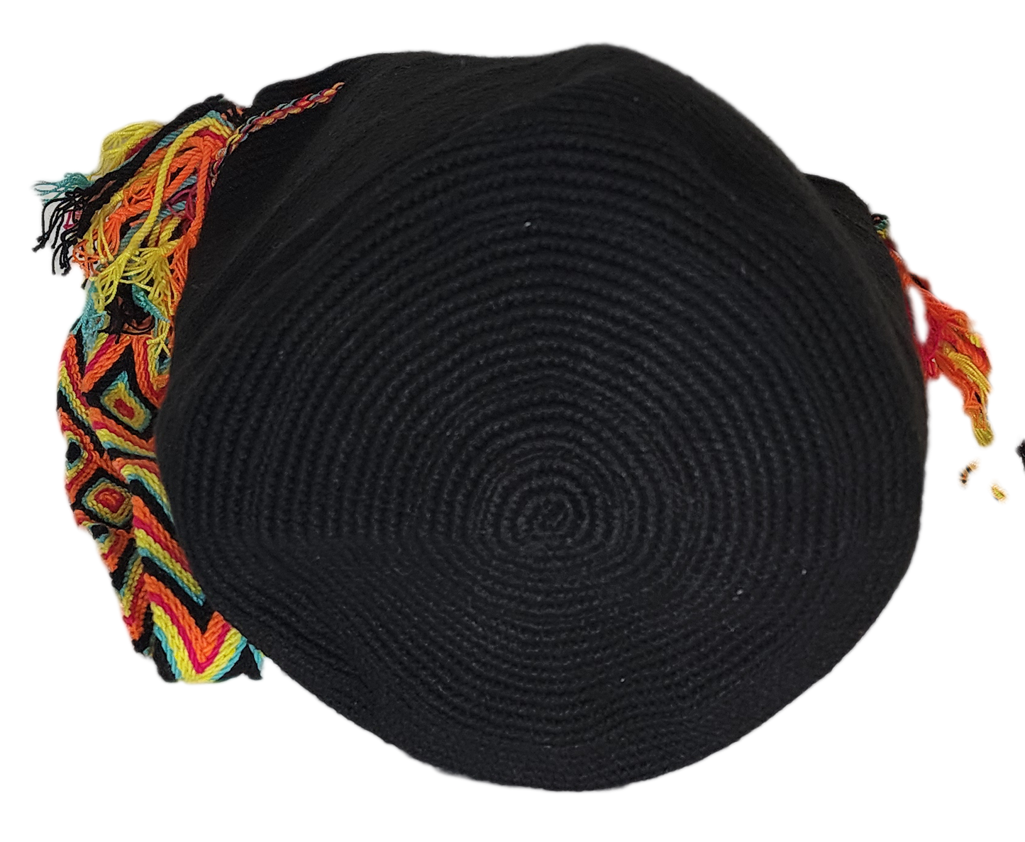"Handmade Wuitusu crochet bag crafted by Wayuu women, featuring vibrant patterns and colors symbolizing Wayuu culture."