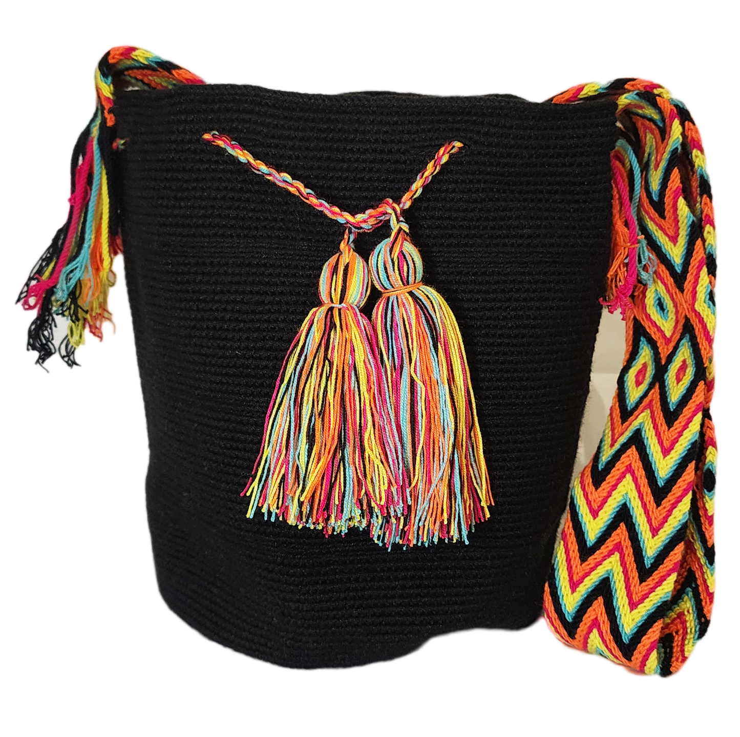 "Handmade Wuitusu crochet bag crafted by Wayuu women, featuring vibrant patterns and colors symbolizing Wayuu culture."