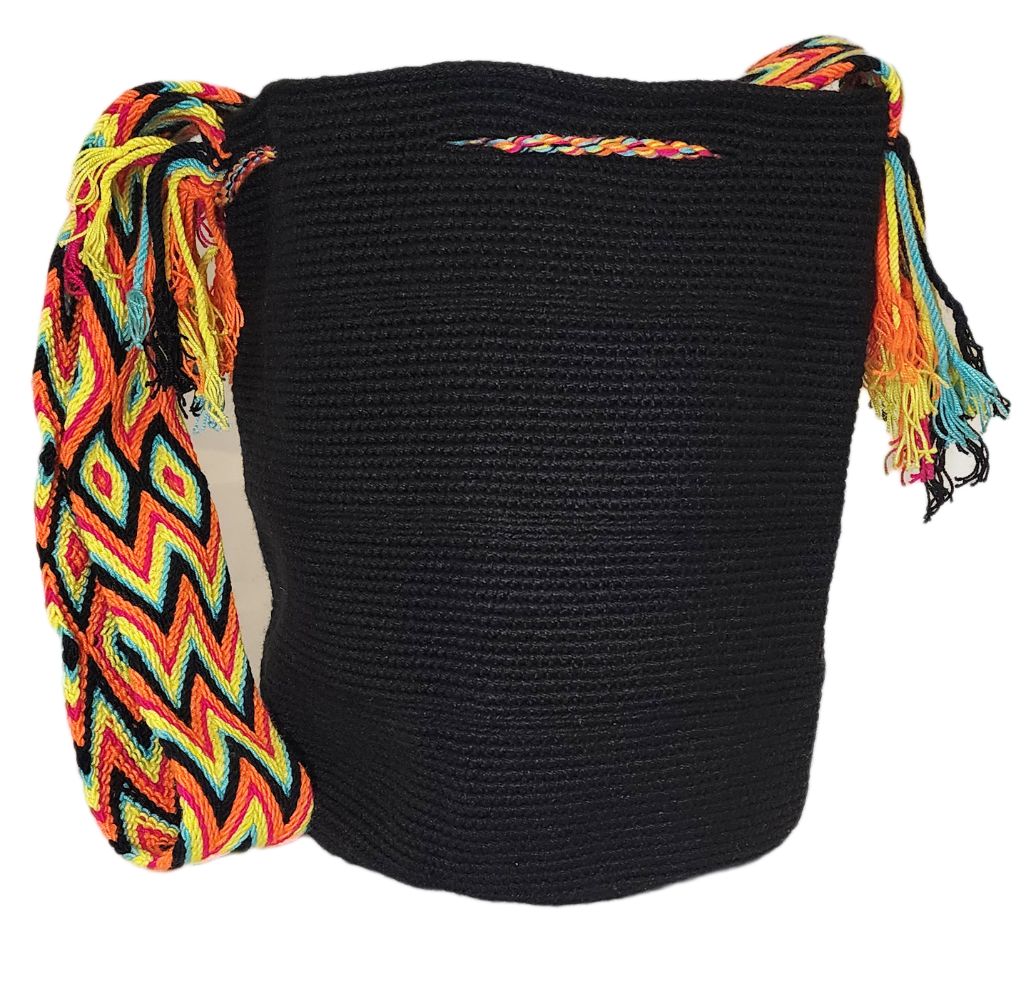 "Handmade Wuitusu crochet bag crafted by Wayuu women, featuring vibrant patterns and colors symbolizing Wayuu culture."