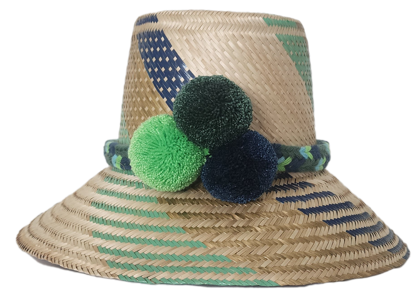 Boho hat handcrafted by Wayuu artisans from Iraca palm.
