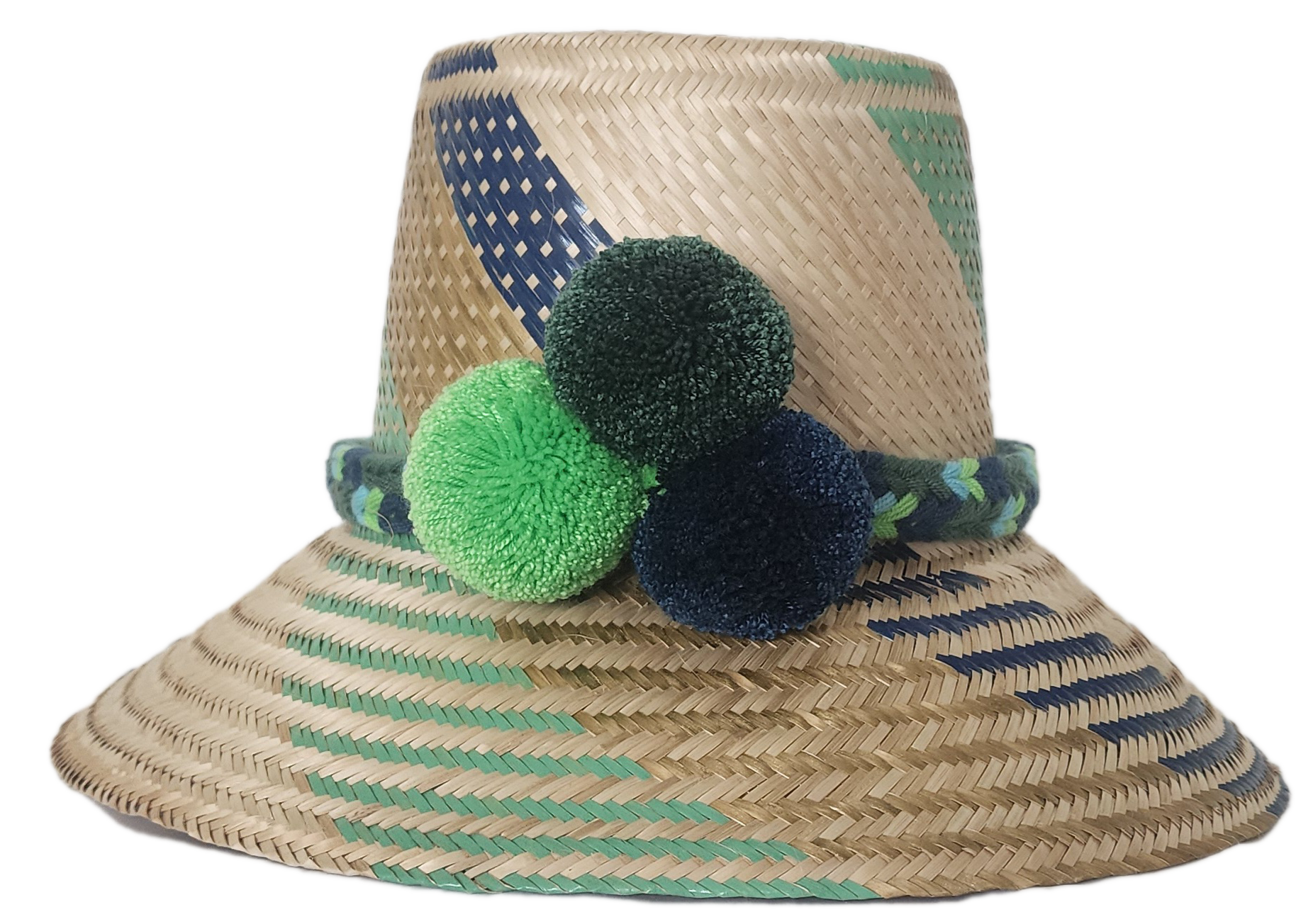 Boho hat handcrafted by Wayuu artisans from Iraca palm.
