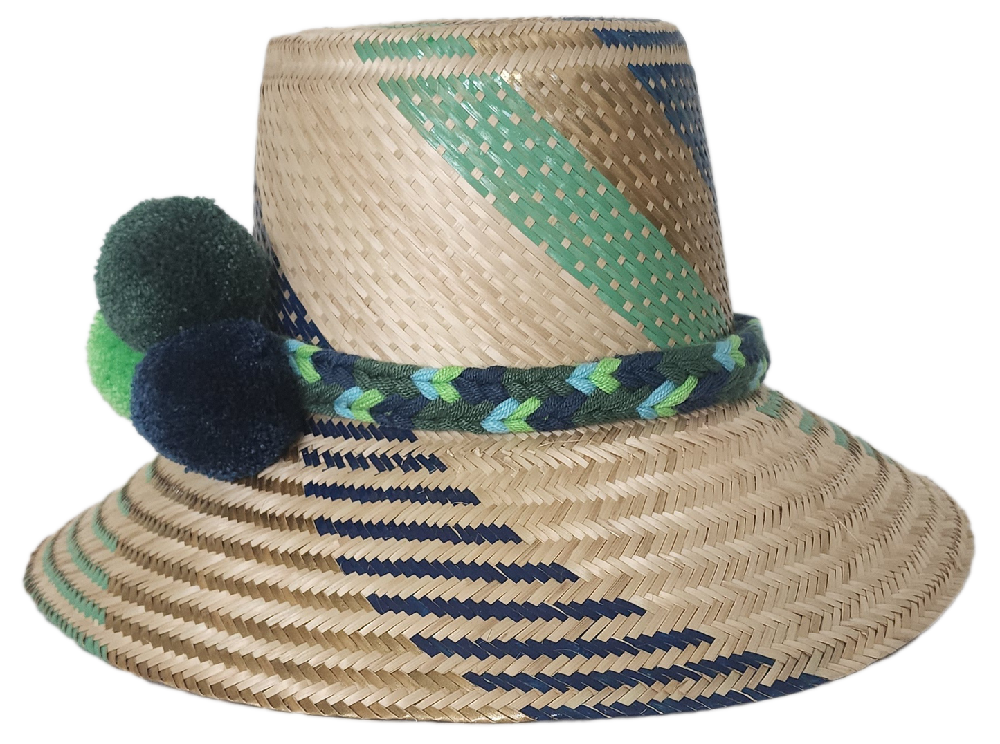 Boho hat handcrafted by Wayuu artisans from Iraca palm.
