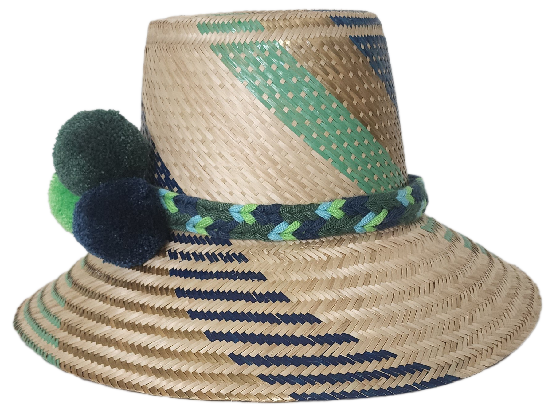 Boho hat handcrafted by Wayuu artisans from Iraca palm.
