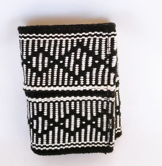 Black and White Handmade Wayuu Men's Wallet - closed wallet