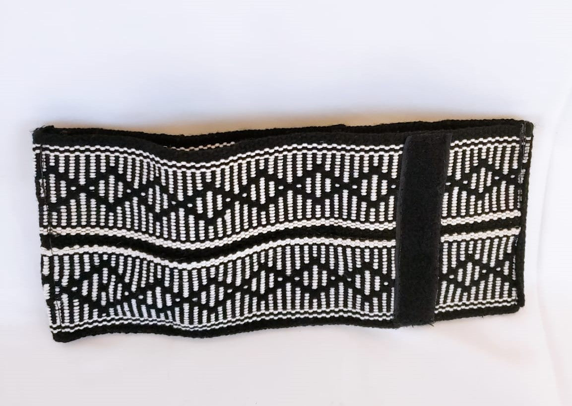 Black and White Handmade Wayuu Men's Wallet - Wuitusu